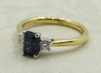 Antique Guest and Philips - Sapphire Set, Yellow Gold - White Gold - Three Stone Ring R5138