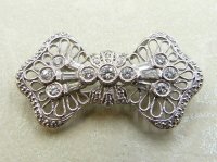 Antique Guest and Philips - Diamond Set, White Gold - Bow Brooch BR271