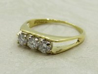 Antique Guest and Philips - Diamond Set, Yellow Gold - White Gold - Three Stone Ring R5154