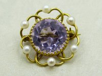 Antique Guest and Philips - Amethyst Set, Yellow Gold - Circular Brooch BR614