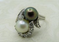 Antique Guest and Philips - 8.0-8.5mm Pearl Set, White Gold - Platinum - Two Stone Cluster Ring R4045