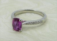 Antique Guest and Philips - 1.05ct Pink Sapphire Set, Platinum - Single Stone Ring R4033