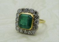 Antique Guest and Philips - 3.23ct Emerald Set, Yellow Gold - White Gold - Cluster Ring R4078