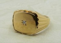 Antique Guest and Philips - 0.02ct Diamond Set, Yellow Gold - Signet Ring R4403