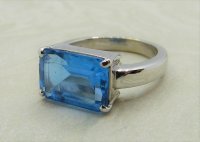 Antique Guest and Philips - 7.50ct Blue Topaz Set, White Gold - Single Stone Ring R4719