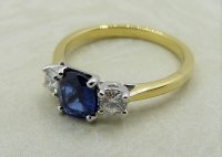 Antique Guest and Philips - 1.02ct Sapphire Set, Yellow Gold - White Gold - Three Stone Ring R4783
