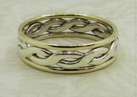 Antique Guest and Philips - Yellow Gold Celtic Band Ring R4853