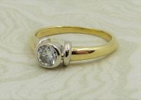Antique Guest and Philips - Yellow Gold Single Stone Ring R4936