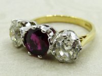 Antique Guest and Philips - Ruby Set, Yellow Gold - White Gold - Three Stone Ring R5182