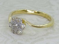 Antique Guest and Philips - Diamond Set, Yellow Gold - Platinum - Cluster Ring R5256