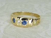 Antique Guest and Philips - Sapphire Set, Yellow Gold - Three Stone Ring R5268