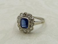 Antique Guest and Philips - Sapphire Set, Platinum - Cluster Ring R5225