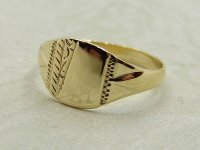 Antique Guest and Philips - Yellow Gold Signet Ring R5227