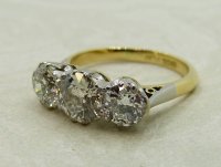 Antique Guest and Philips - Diamond Set, Yellow Gold - Platinum - Three Stone Ring R5234
