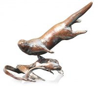 Richard Cooper - Where the Rivers Run, Bronze - Otter Swimming, Size 10.5cmx11.5cmx6cm 995