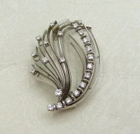 Antique Guest and Philips - Diamond Set, White Gold - Spray Brooch BR547