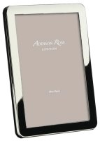 Guest and Philips - Silver Plated - Curved Frame, Size 6x8 FR0563