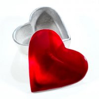 Guest and Philips - Red Heart, Aluminium - Trinket Box, Size 10cm 4119-R