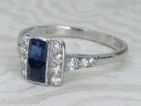 Antique Guest and Philips - Sapphire Set, White Gold - Cluster Ring R6037