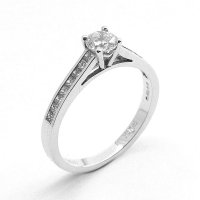 Diamond Solitaire Ring with Diamond Set Shoulders in Platinum