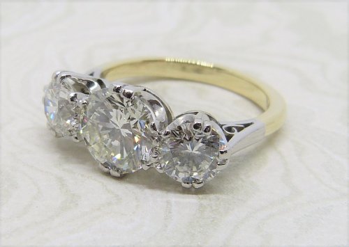 Antique Guest and Philips - 3.22ct Diamond Set, Yellow Gold - White Gold - Three Stone Ring R3537