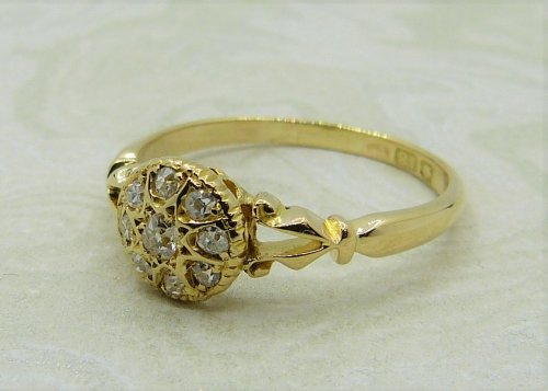 Antique Guest and Philips - 0.13ct Diamond Set, Yellow Gold - Cluster Ring R3917