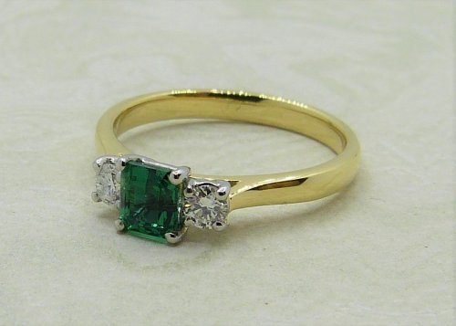Antique Guest and Philips - 0.54ct Emerald Set, Yellow Gold - White Gold - Three Stone R4120