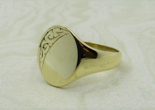 Antique Guest and Philips - Yellow Gold Signet Ring R4159