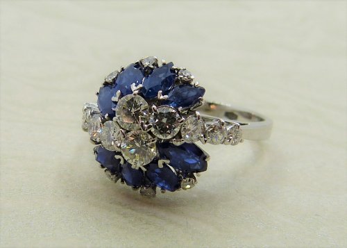 Antique Guest and Philips - 0.75ct Sapphire Set, White Gold - Cluster Ring R4384