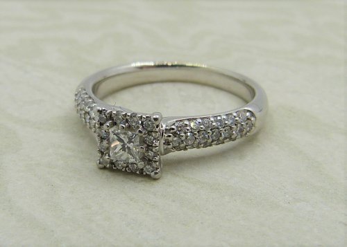 Antique Guest and Philips - 0.47ct Total Diamond Set, White Gold - Cluster Ring R4593
