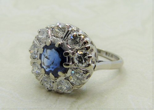 Antique Guest and Philips - 1.80ct Sapphire Set, White Gold - Platinum - Cluster Ring