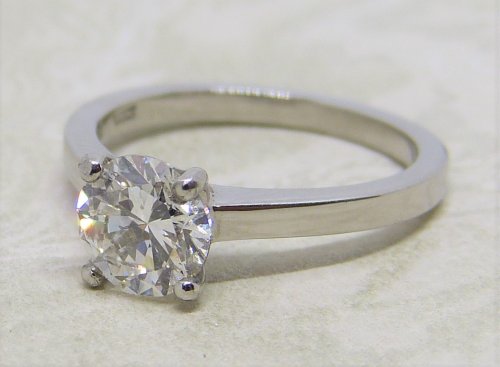 Antique Guest and Philips - 1.03ct Diamond Set, Platinum - Single Stone Ring