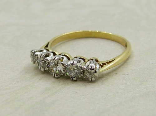 Antique Guest and Philips - Diamond Set, Yellow Gold - Platinum - Five Stone Ring R5204