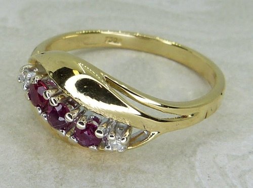 Antique Guest and Philips - Ruby Set, Yellow Gold - White Gold - Five Stone Crossover Ring R5929