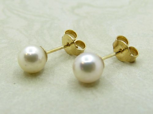 Guest and Philips - Akoya Pearl Set, Yellow Gold - Stud Earrings, Size 6-6.5mm ST665
