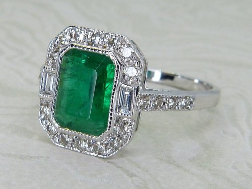 Antique Guest and Philips - Emerald Set, White Gold - Cluster Ring R5889