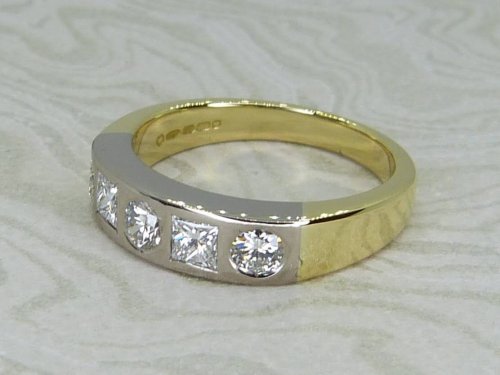 Antique Guest and Philips - Diamond Set, Yellow Gold - White Gold - Five Stone Ring R5895
