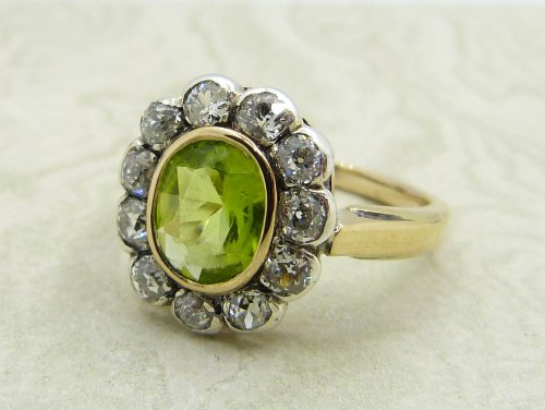 Antique Guest and Philips - Peridot Set, Yellow Gold - Cluster Ring R5014