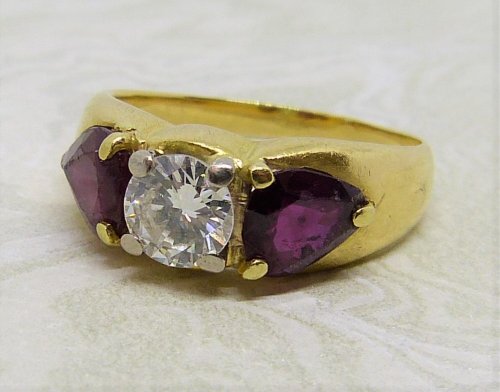Antique Guest and Philips - Diamond Set, Yellow Gold - Three Stone Ring - R3271