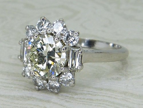 Antique Guest and Philips - Diamond Set, Platinum - Cluster Ring R5971