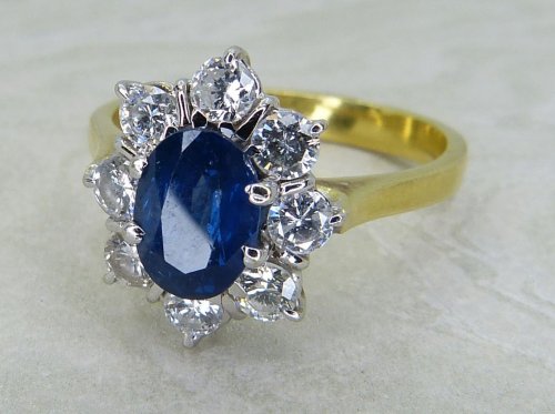 Antique Guest and Philips - Sapphire Set, Yellow Gold - White Gold - Cluster Ring R6018